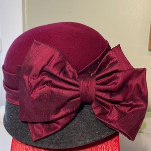 Burgundy and Gray Classy Beautiful Wool Cloche Hat with Bow